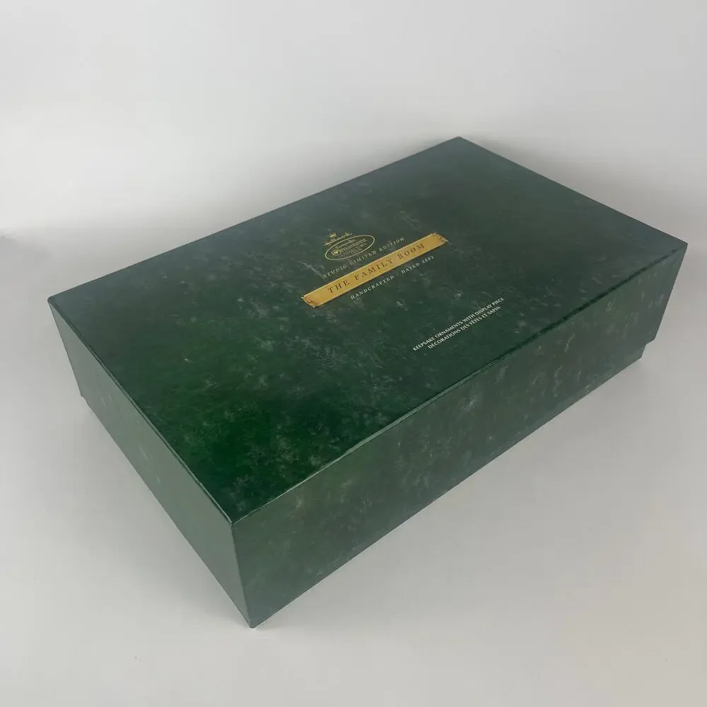 Hallmark “The Family Room” Studio Limited Edition 2002